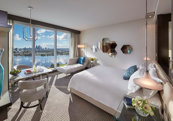 プレミアキングルーム