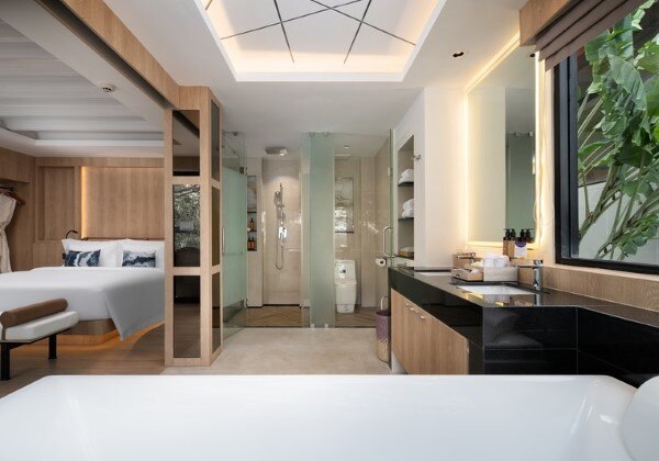 Duplex Suite Ocean View Pool Access