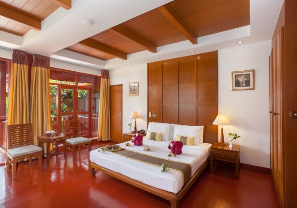 Superior Garden Bungalow