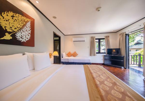 Garden Bungalow