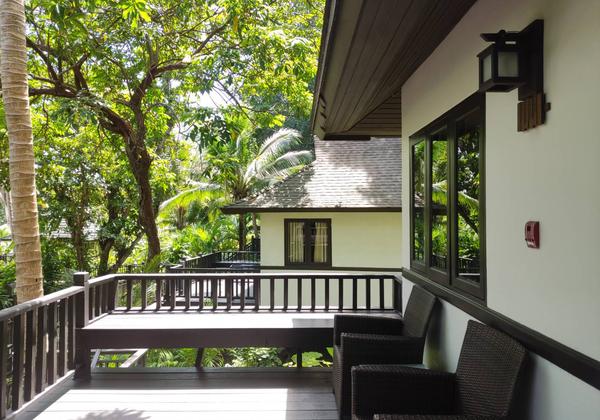 Garden Bungalow