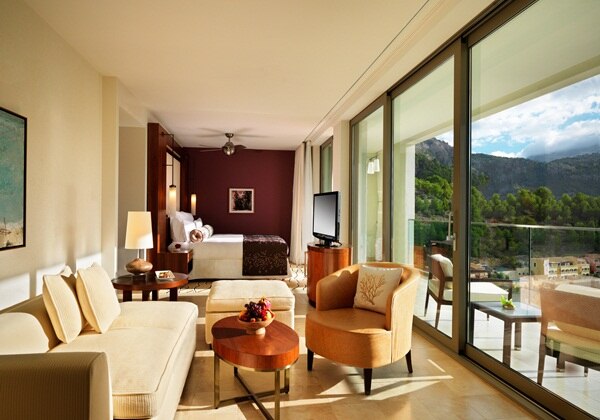 Mountain View Room
