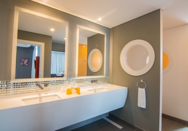 Suite King Bed Without Balcony