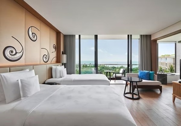 2Single Classic Ocean View Balcony