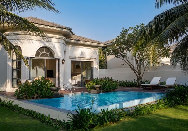 2Bedroom Villa Lake View with Pool