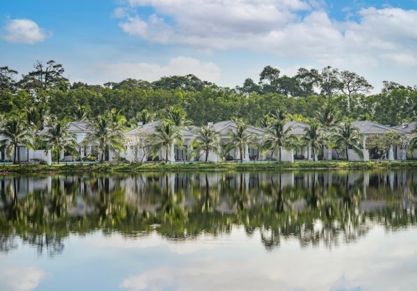 3Bedroom Villa Lake View with Pool