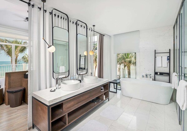 3Bedroom Beachfront Villa with Private