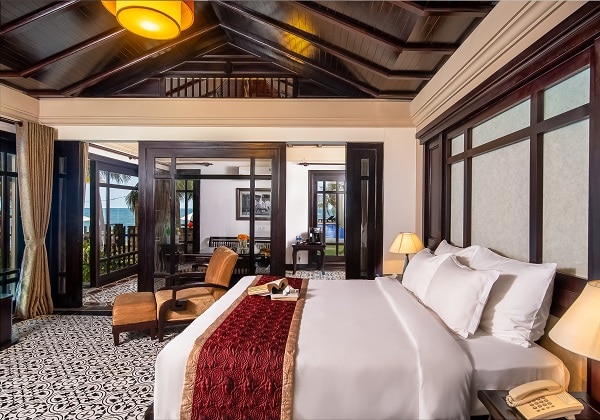 Impeccable Beach Step Villa