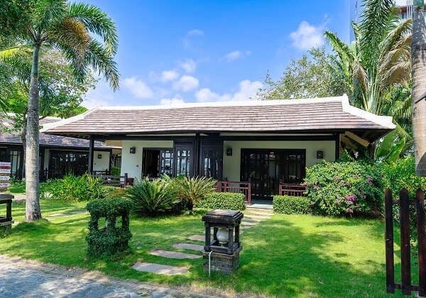 VN Countryside Bungalow Seaview