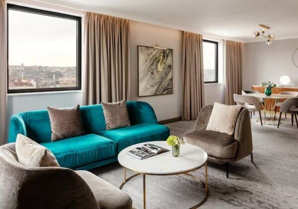 King Apartment Suite