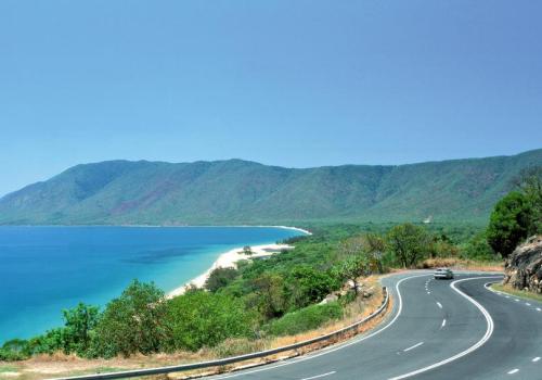 Coral coast scenic drive