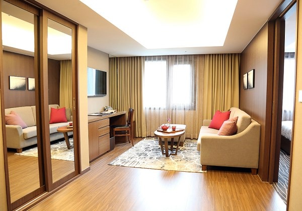 Corner Deluxe Twin Room