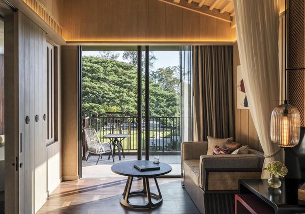 Twin Beds Roof Garden View