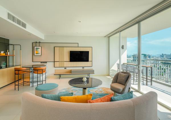 1 Bedroom Suite Panoramic View Bay Tower