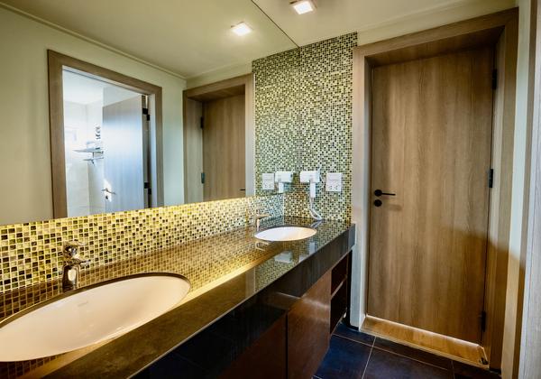 Sea View Suite