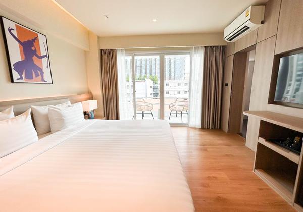 Deluxe with Balcony