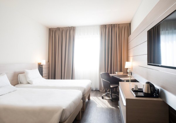 Superior Room With Two Single Beds