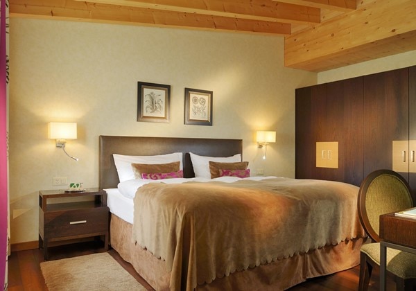 Whymper Suite
