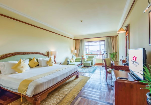 Deluxe Family Connecting