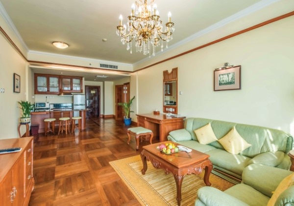 Deluxe Family Connecting