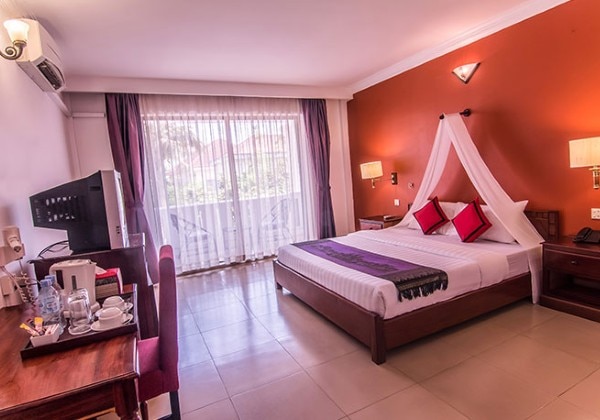 Superior Double Room with Balcony