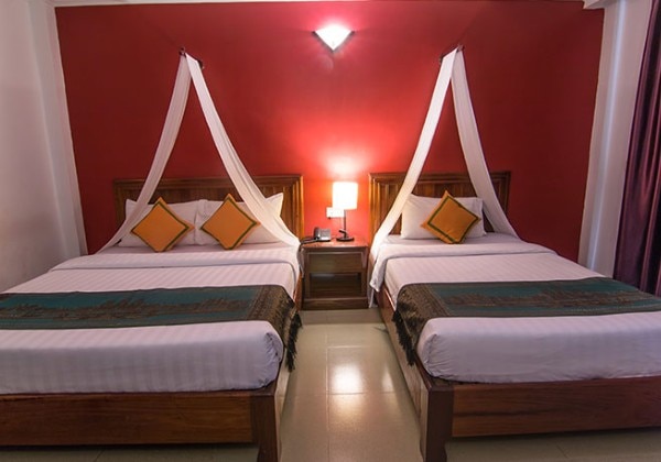 Superior Twin Room with Balcony