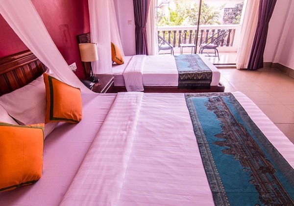 Superior Twin Room with Balcony