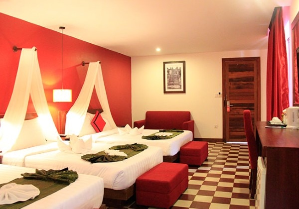 Deluxe Triple Room with Balcony