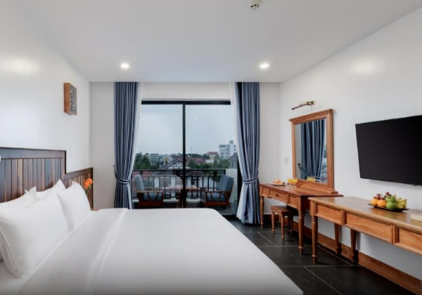 Deluxe Double with Balcony