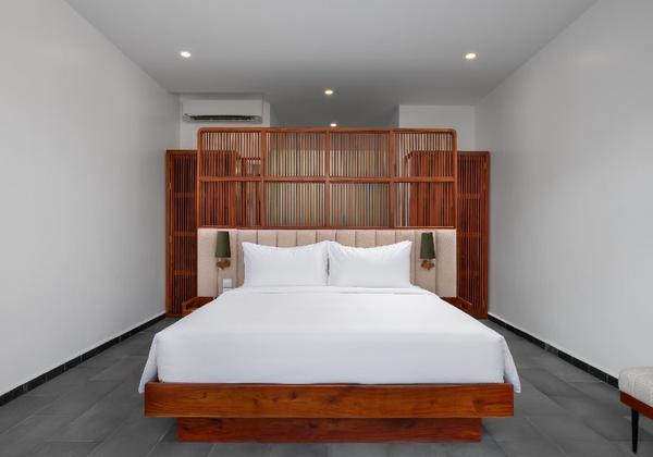 Pavilion Pool Suite 1 Bedroom