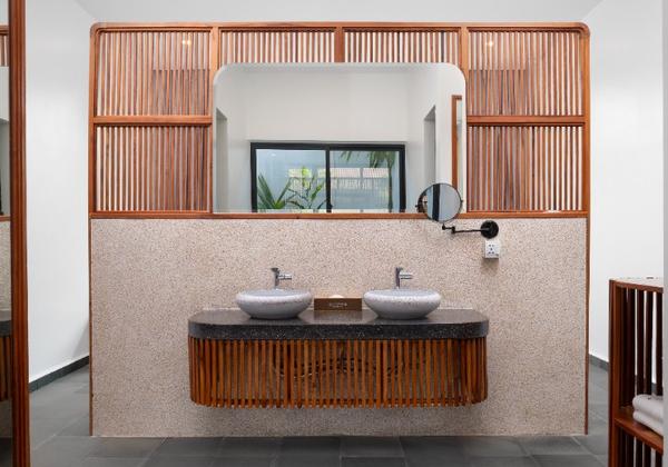 Pavilion Pool Suite 1 Bedroom