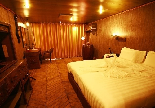 Deluxe room without balcony