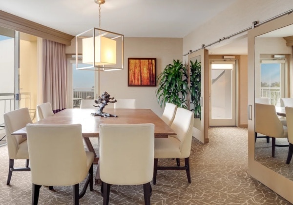 VISTA SUITE 1 KING BED 2