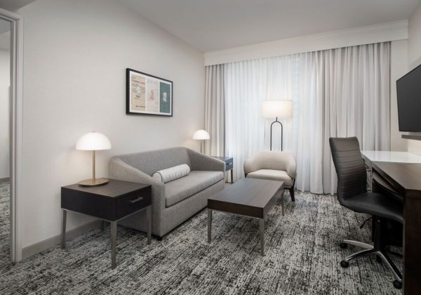 King One-Bedroom Suite