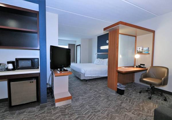 Guest room