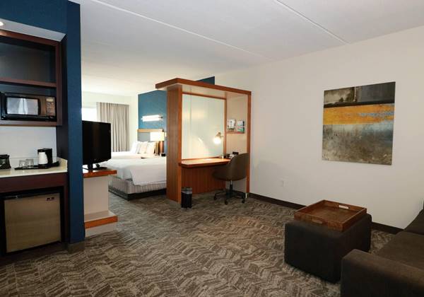 Guest room
