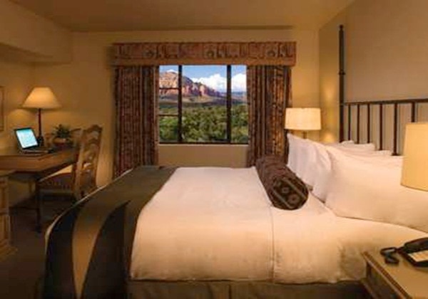 1 KING REDROCK VIEW SUITE W/ BALCONY OR