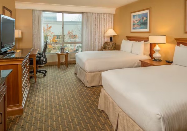 2Double Courtyard View