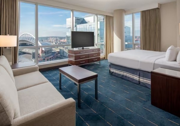 Stadium View Corner Studio