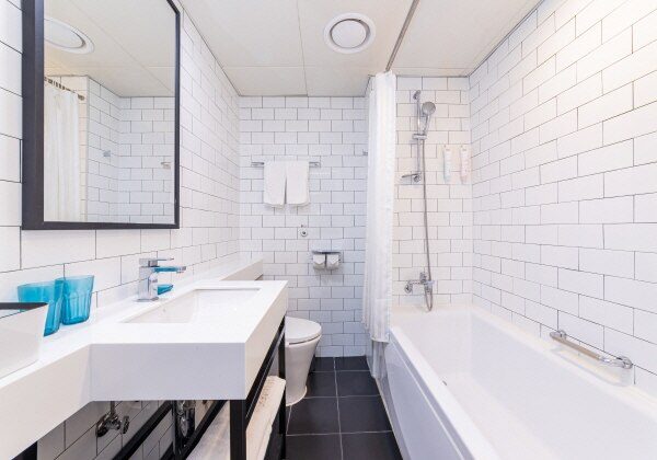 Standard Twin Bathroom