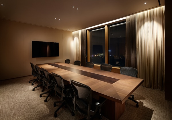 MEETINGROOM