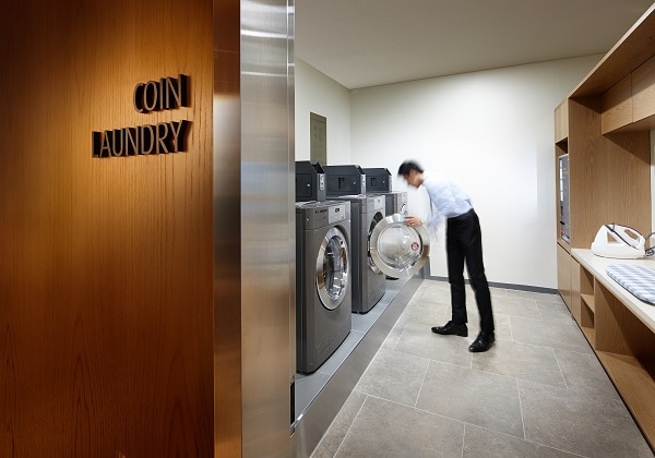 Coin Laundry 01