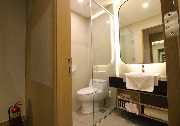 Panorama Triple Toliet 2