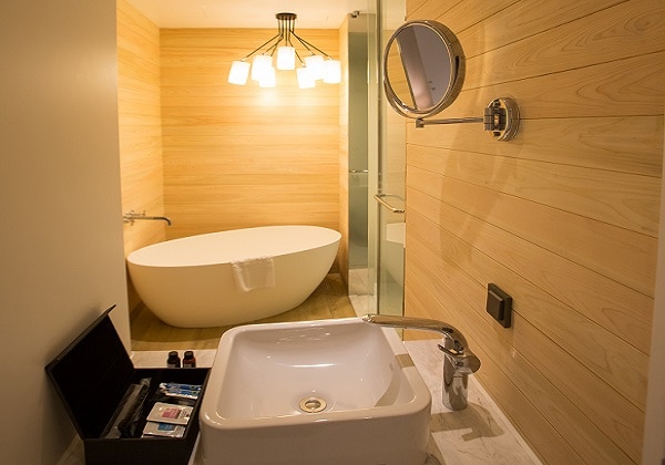 Deluxe Double Hinoki 4