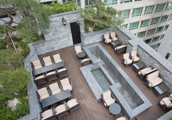 Rooftop Lounge