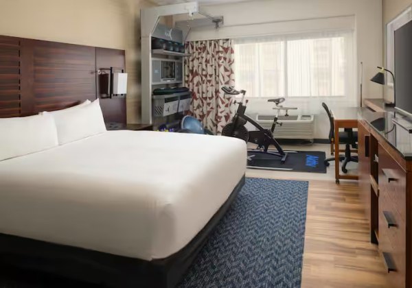 1 King Bed Fitness Room