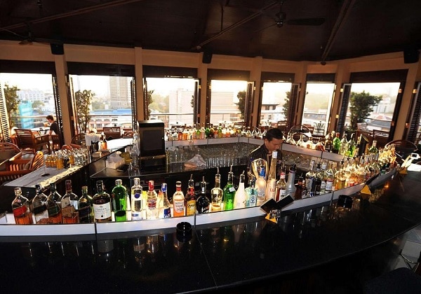 Saigon Saigon Rooftop Bar