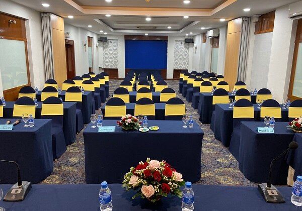 Meeting Room (SaiGon - Hanoi 1)