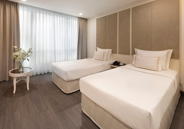 Premier Twin Window - Sakura