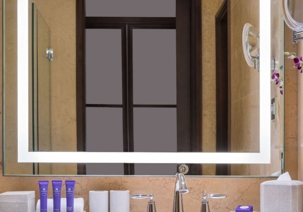 Guest Room Bathroom